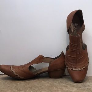 Rieker Antistress Leather Shoes (Barely Worn)